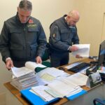 Lecce: annullavano le multe, misura interdittiva per due funzionari